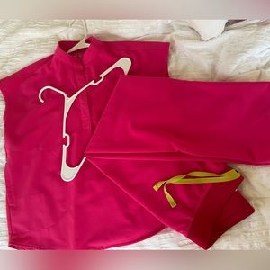 Shocking pink figs set